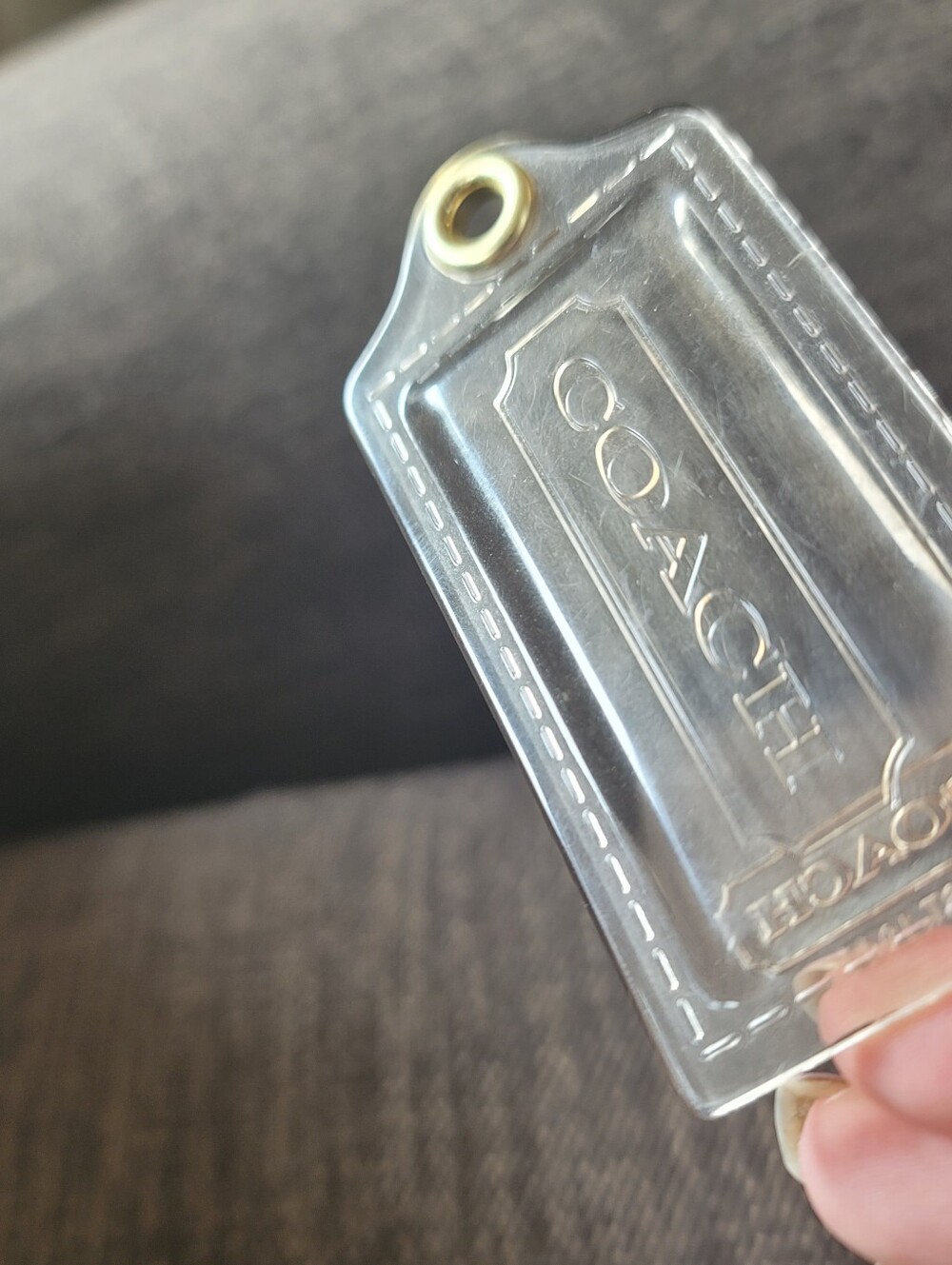 Coach Poppy Clear Large Hang Tag - Picture 5 of 7